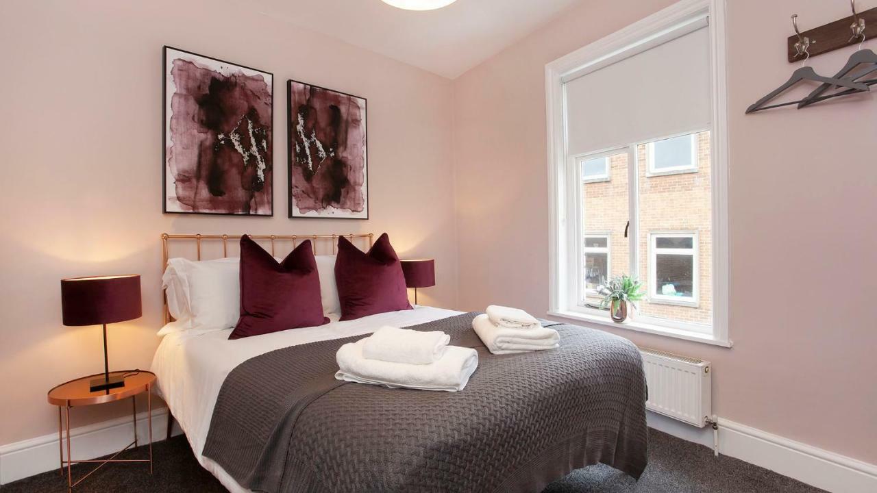 Stylish And Most Central 2 Bed -Free Parking Йорк Екстер'єр фото