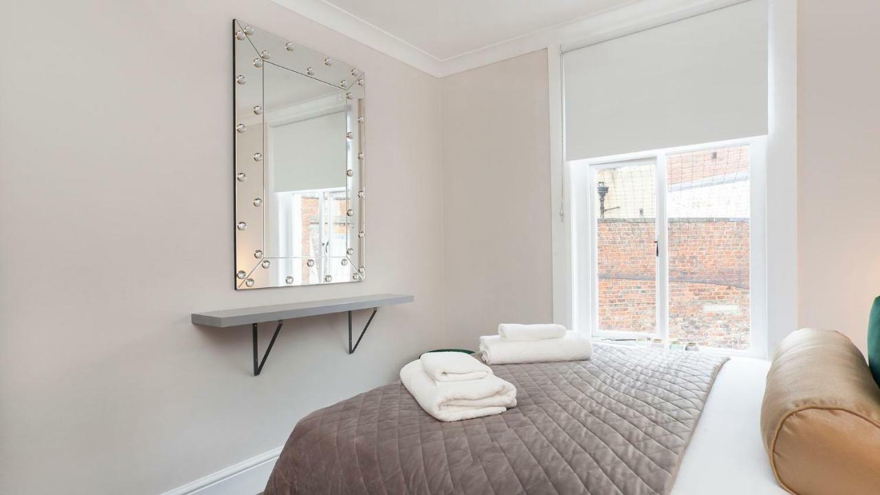 Stylish And Most Central 2 Bed -Free Parking Йорк Екстер'єр фото