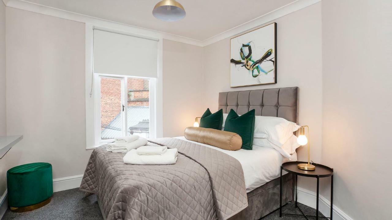 Stylish And Most Central 2 Bed -Free Parking Йорк Екстер'єр фото