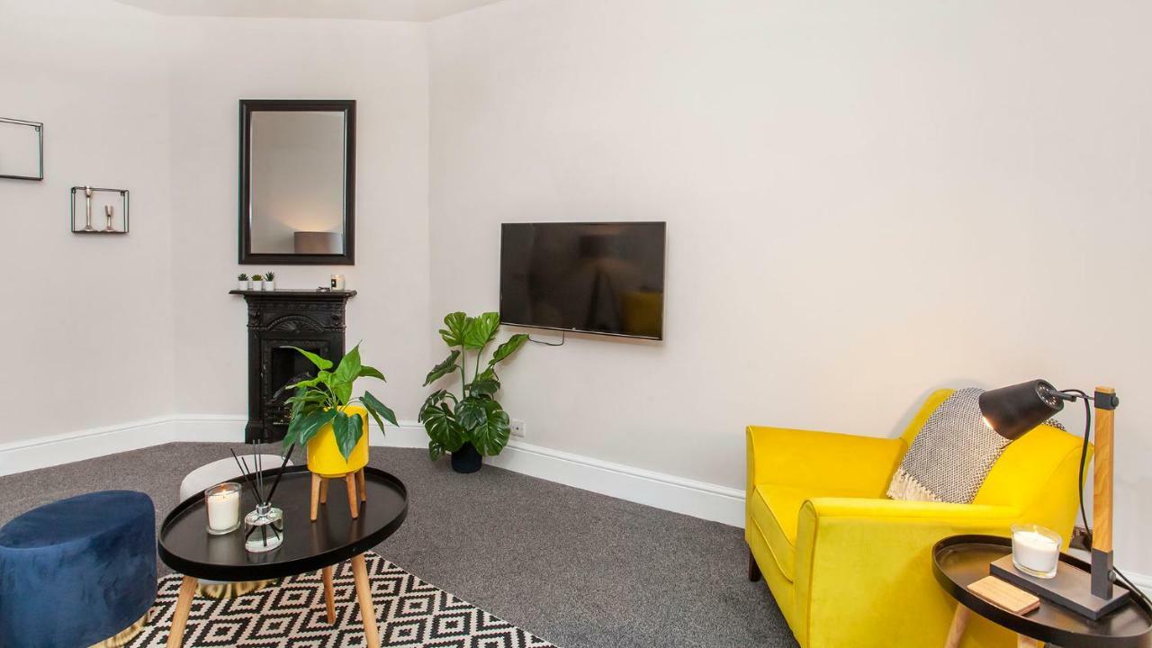 Stylish And Most Central 2 Bed -Free Parking Йорк Екстер'єр фото